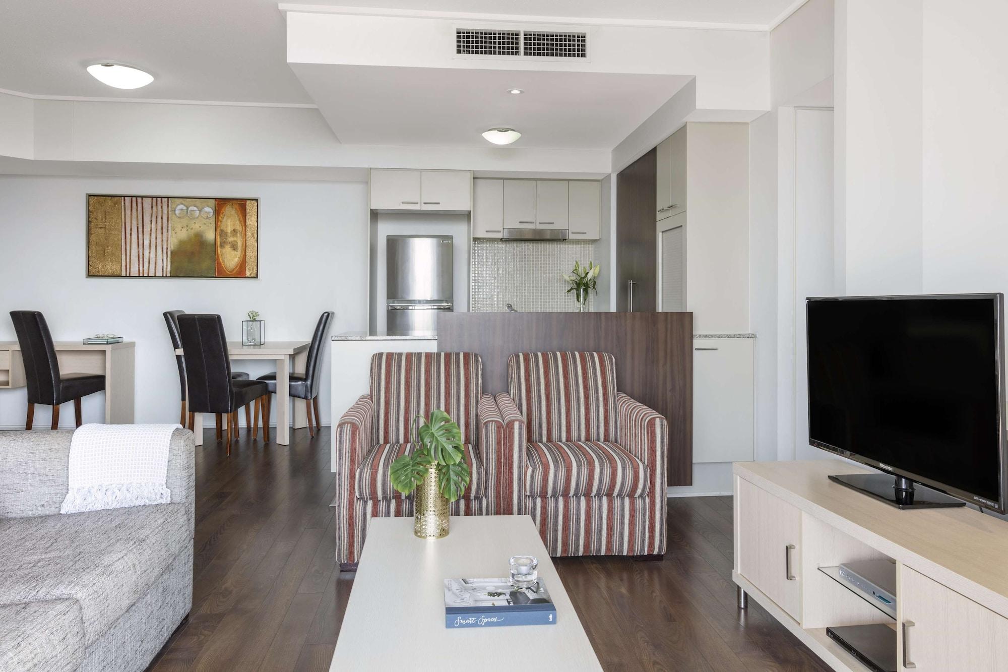 Oaks Brisbane Aurora Suites ภายนอก รูปภาพ