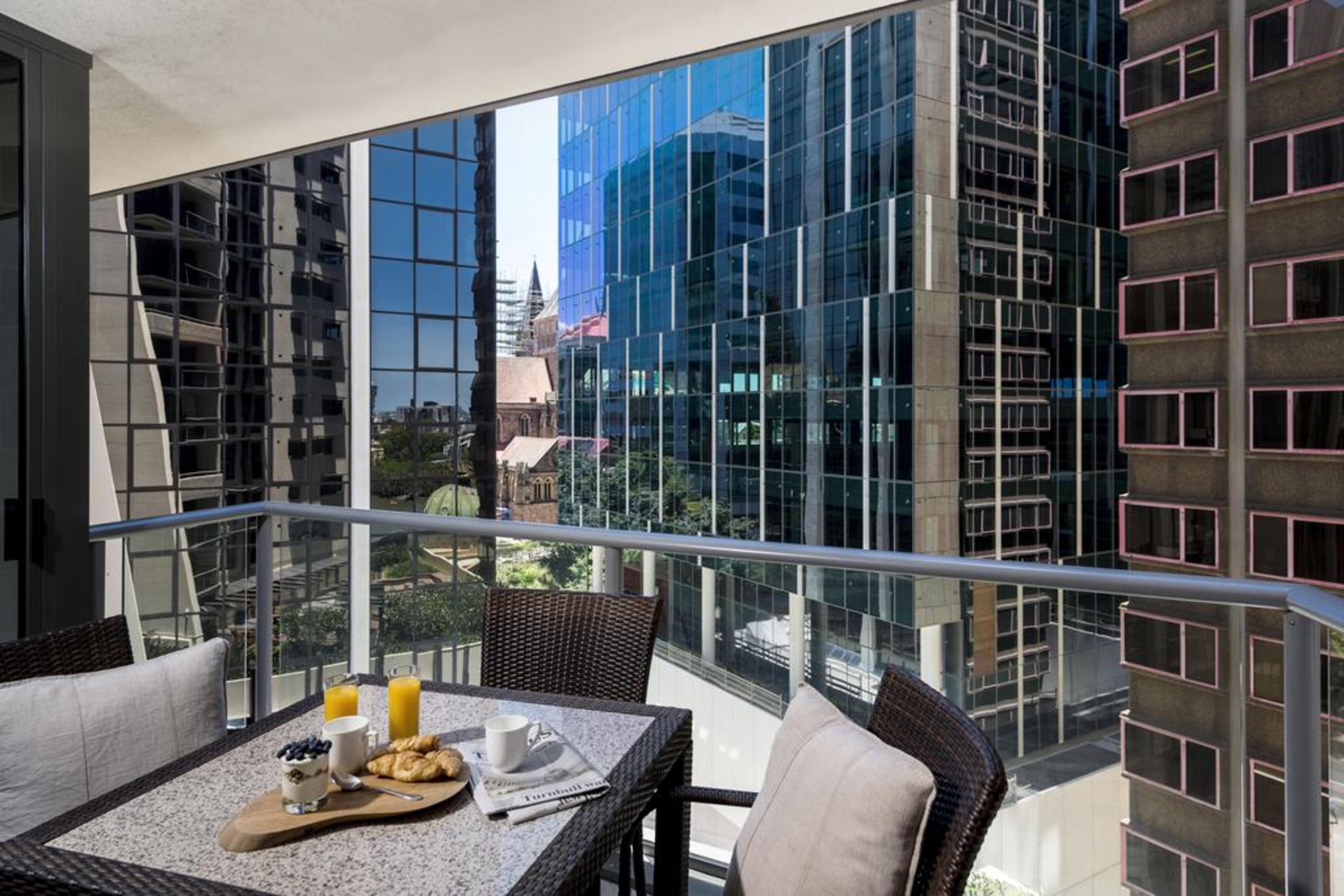 Oaks Brisbane Aurora Suites ภายนอก รูปภาพ