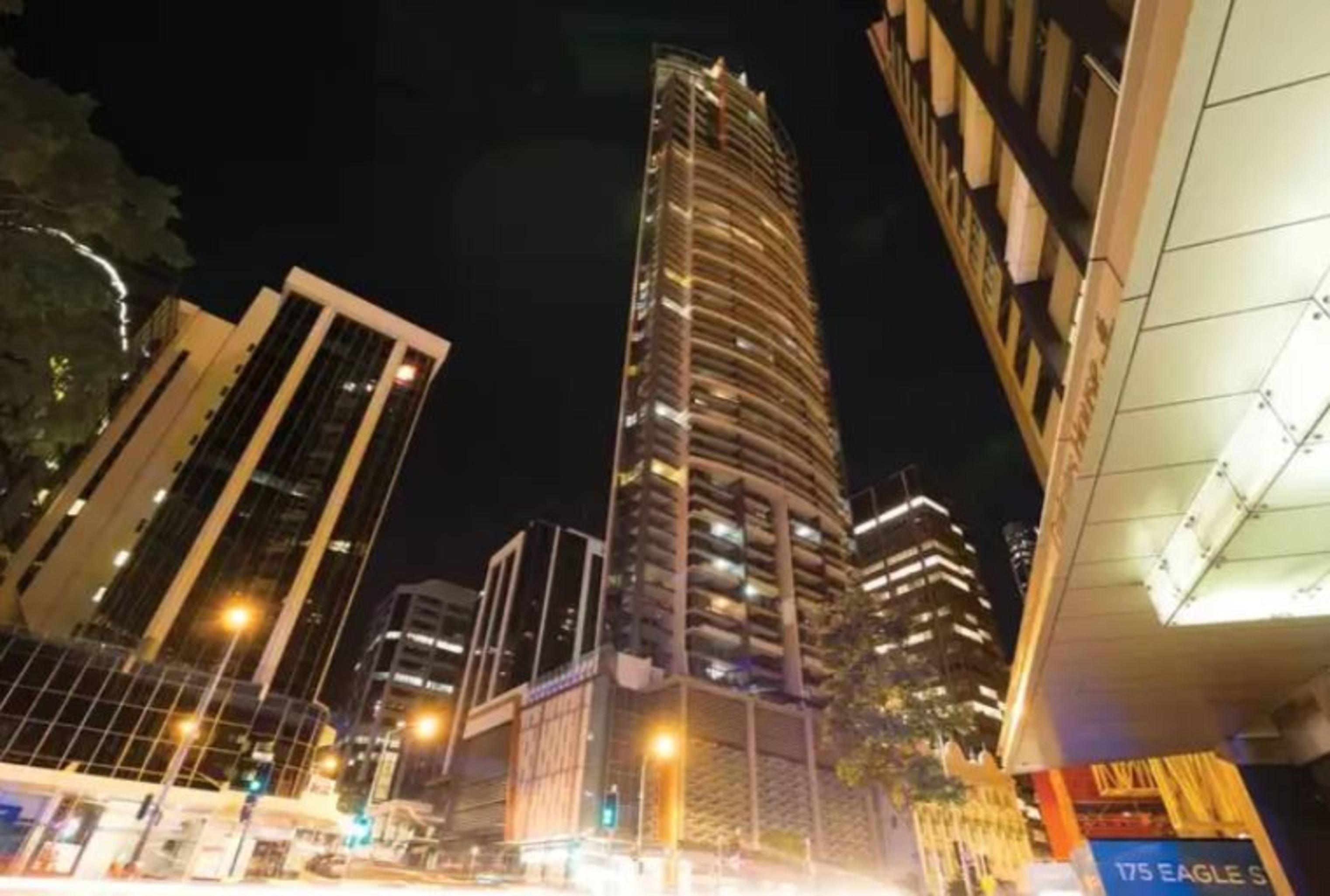 Oaks Brisbane Aurora Suites ภายนอก รูปภาพ