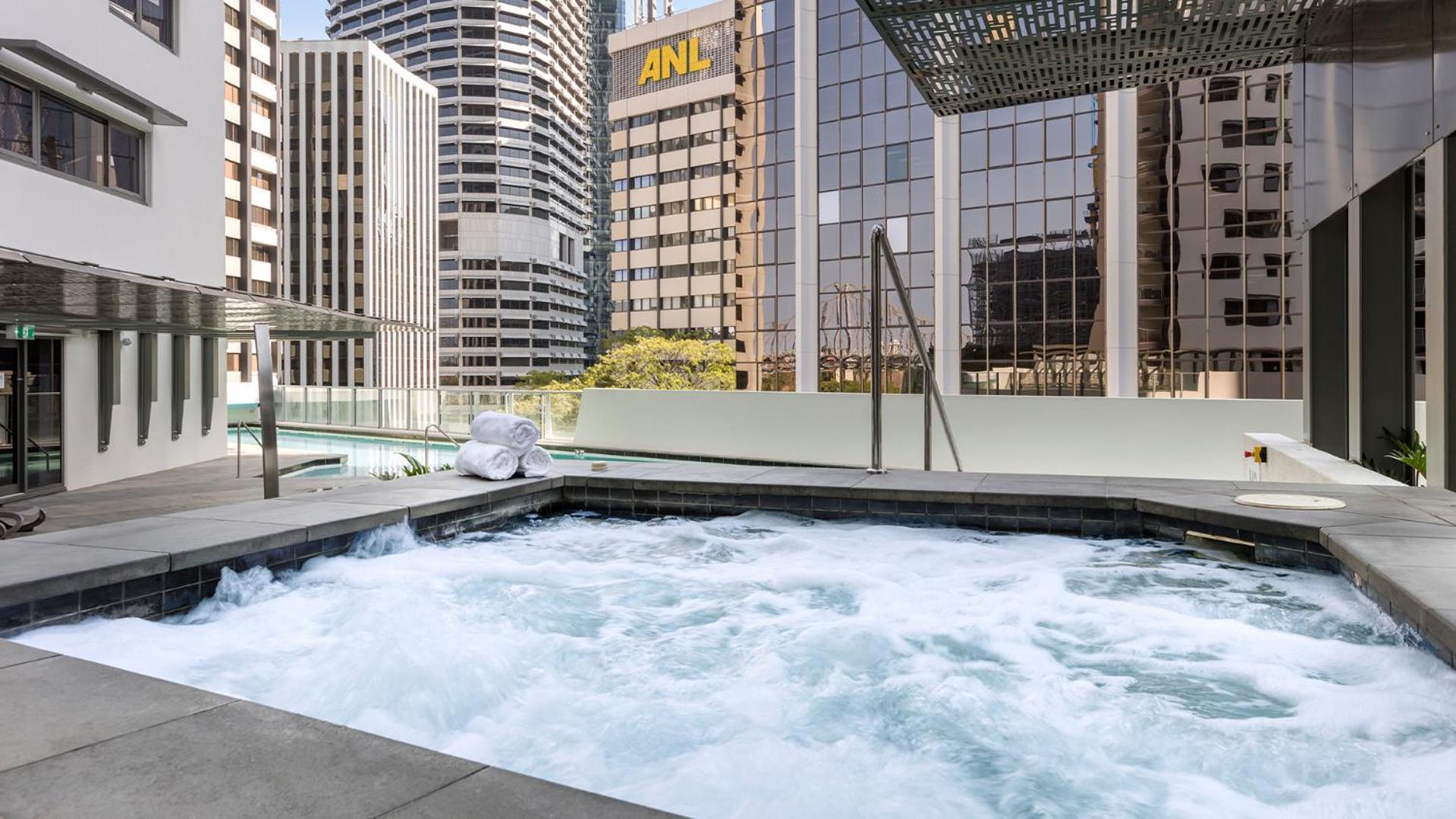 Oaks Brisbane Aurora Suites ภายนอก รูปภาพ