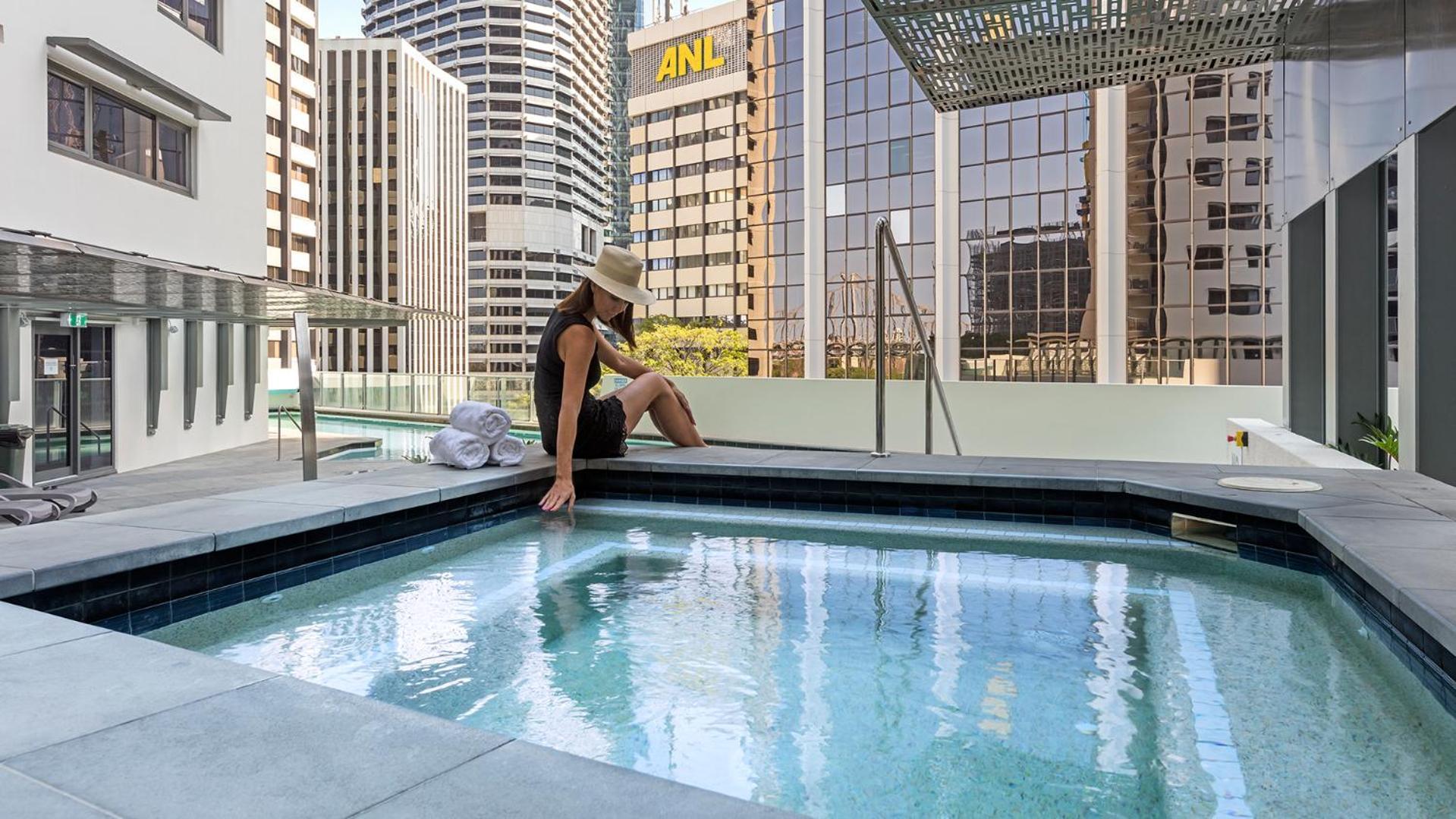 Oaks Brisbane Aurora Suites ภายนอก รูปภาพ
