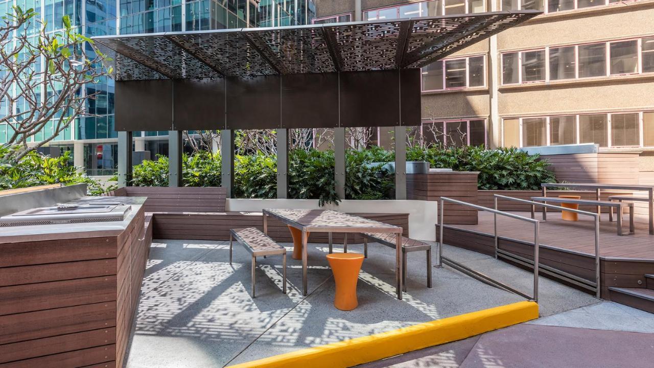 Oaks Brisbane Aurora Suites ภายนอก รูปภาพ